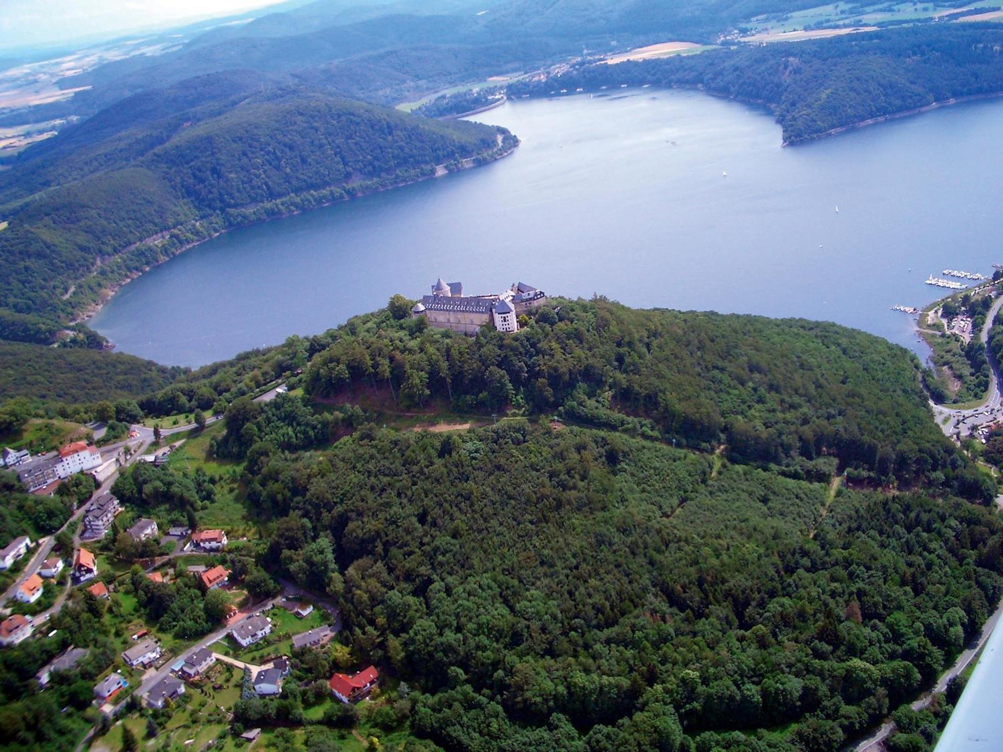 Готель Gaestehaus Stolzenberg Галленберґ Екстер'єр фото